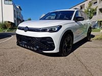 Gebraucht VW Tiguan R-line 193 PS (141 kW) 2024 Weiss SUV