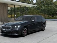 Neu BMW 550e Comfort Edition 489 PS (359 kW) 2026 Grau Kombi