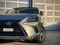 Gebraucht Lexus NX300h E-FOUR 197 PS (144 kW) 2018 SUV