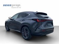 Neu Lexus NX450h+ 309 PS (227 kW) 2025 Grau SUV