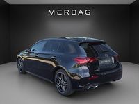 Neu Mercedes A200 163 PS (119 kW) 2025 Schwarz Limousine