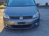 Gebraucht VW Touran Comfortline 140 PS (102 kW) 2013 Van / Kleinbus