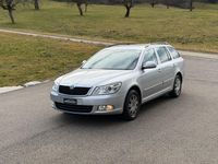 Gebraucht Skoda Octavia Ambition 105 PS (77 kW) 2012 Kombi