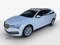 Gebraucht Skoda Superb Ambition 200 PS (147 kW) 2021 Moon weiss, metallic Kombi