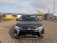 Gebraucht Mitsubishi Outlander P-HEV 121 PS (88 kW) 2016