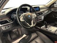 Gebraucht BMW 730L 265 PS (194 kW) 2017 Limousine