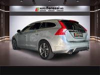 Gebraucht Volvo V60 R-Design Momentum 288 PS (211 kW) 2015 Kombi