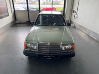 Gebraucht Mercedes E300 180 PS (132 kW) 1987