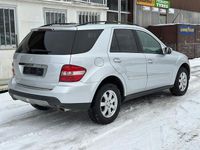 Gebraucht Mercedes ML320 224 PS (164 kW) 2006 SUV