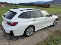 Gebraucht BMW 330 M Sport 245 PS (180 kW) 2024 Kombi
