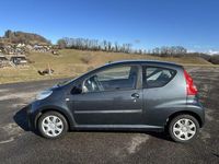 Gebraucht Peugeot 107 68 PS (50 kW) 2010 Kleinwagen