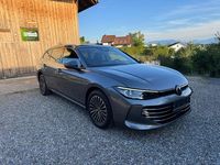 Gebraucht VW Passat Elegance 150 PS (110 kW) 2024 Kombi