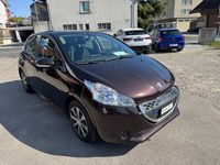 Gebraucht Peugeot 208 Active 68 PS (50 kW) 2012 Kleinwagen