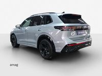 Gebraucht VW Tiguan R-line 193 PS (141 kW) 2024 Oyster silver metallic SUV