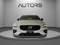 Gebraucht Volvo V60 Plus 197 PS (144 kW) 2025 Kombi