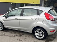 gebraucht Ford Fiesta 1.0 EcoB 100 Titanium