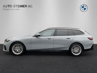 Gebraucht BMW 530e M Sport 299 PS (219 kW) 2025 Grau Kombi