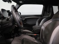 Gebraucht Mini John Cooper Works 231 PS (169 kW) 2020 Grün Kleinwagen