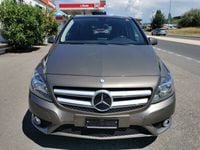 Gebraucht Mercedes B180 122 PS (89 kW) 2013 Van / Kleinbus