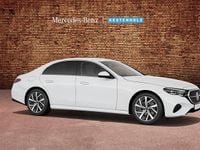 Gebraucht Mercedes E220 197 PS (144 kW) 2025 Weiss Limousine