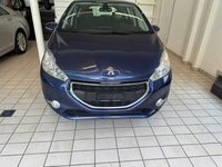 Gebraucht Peugeot 208 Access 82 PS (60 kW) 2013 Kleinwagen