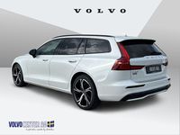 Gebraucht Volvo V60 Ultimate 197 PS (144 kW) 2024 Kombi
