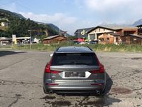 gebraucht Volvo V60 2.0 D4 Momentum AWD