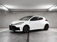 Neu Toyota Yaris Sport 280 PS (205 kW) 2026 Weiss Limousine