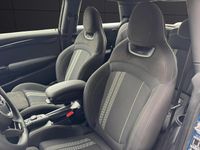 Gebraucht Mini John Cooper Works 231 PS (169 kW) 2024 Blau Kleinwagen