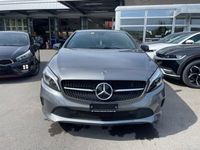 gebraucht Mercedes A180 Night Star 7G-DCT