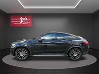 Gebraucht Mercedes GLC300 AMG line 245 PS (180 kW) 2019 Schwarz Coupé