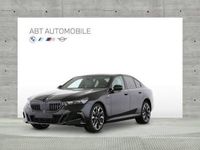 Neu BMW 550e Comfort Edition 489 PS (359 kW) 2025 Schwarz Limousine