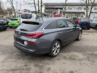 Gebraucht Hyundai i30 140 PS (102 kW) 2018 Kombi