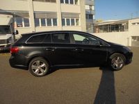 Gebraucht Toyota Avensis Sol 152 PS (111 kW) 2015 Kombi