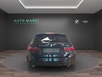 Gebraucht BMW 318 M Sport 160 PS (117 kW) 2024 Saphirschwarz metall mét. Kombi