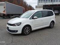Gebraucht VW Touran Trendline 140 PS (102 kW) 2012 Van / Kleinbus