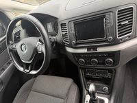 Gebraucht VW Sharan Comfortline 150 PS (110 kW) 2022 Van / Kleinbus