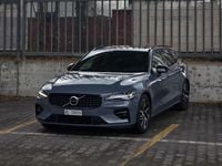 Gebraucht Volvo V60 R-Design 250 PS (183 kW) 2021 Kombi