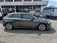 Gebraucht Audi A3 Sportback e-tron Attraction 150 PS (110 kW) 2022 Kleinwagen