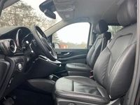 gebraucht Mercedes V300 d Extralang 4 Matic Avantgarde 9G-Tronic 8 Plätzer