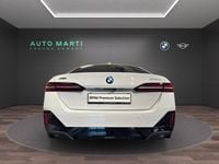 Gebraucht BMW 520 Shadowline 208 PS (152 kW) 2024 Weiss Limousine