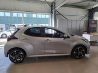 Neu Toyota Yaris Hybrid Premium 130 PS (95 kW) 2025