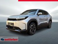 Neu Toyota Urban Cruiser Trend 127 kW (174 PS) 2025 Silber SUV