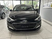 Gebraucht Hyundai i20 100 PS (73 kW) 2016