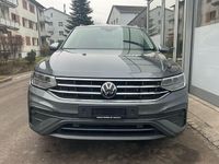 Gebraucht VW Tiguan Allspace 150 PS (110 kW) 2024 Grau SUV