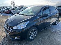 Gebraucht Peugeot 208 Allure 120 PS (88 kW) 2014 Kleinwagen