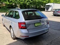 Gebraucht Skoda Octavia Ambition 150 PS (110 kW) 2019 Silber Kombi
