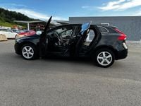 Gebraucht Volvo V40 Kinetic 122 PS (89 kW) 2015 Kombi