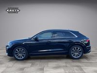 Gebraucht Audi Q8 Ambiente 286 PS (210 kW) 2025 SUV