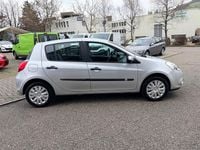 Gebraucht Renault Clio II 103 PS (75 kW) 2011 Kleinwagen
